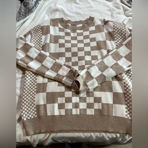 Checkered tan and White Sweater